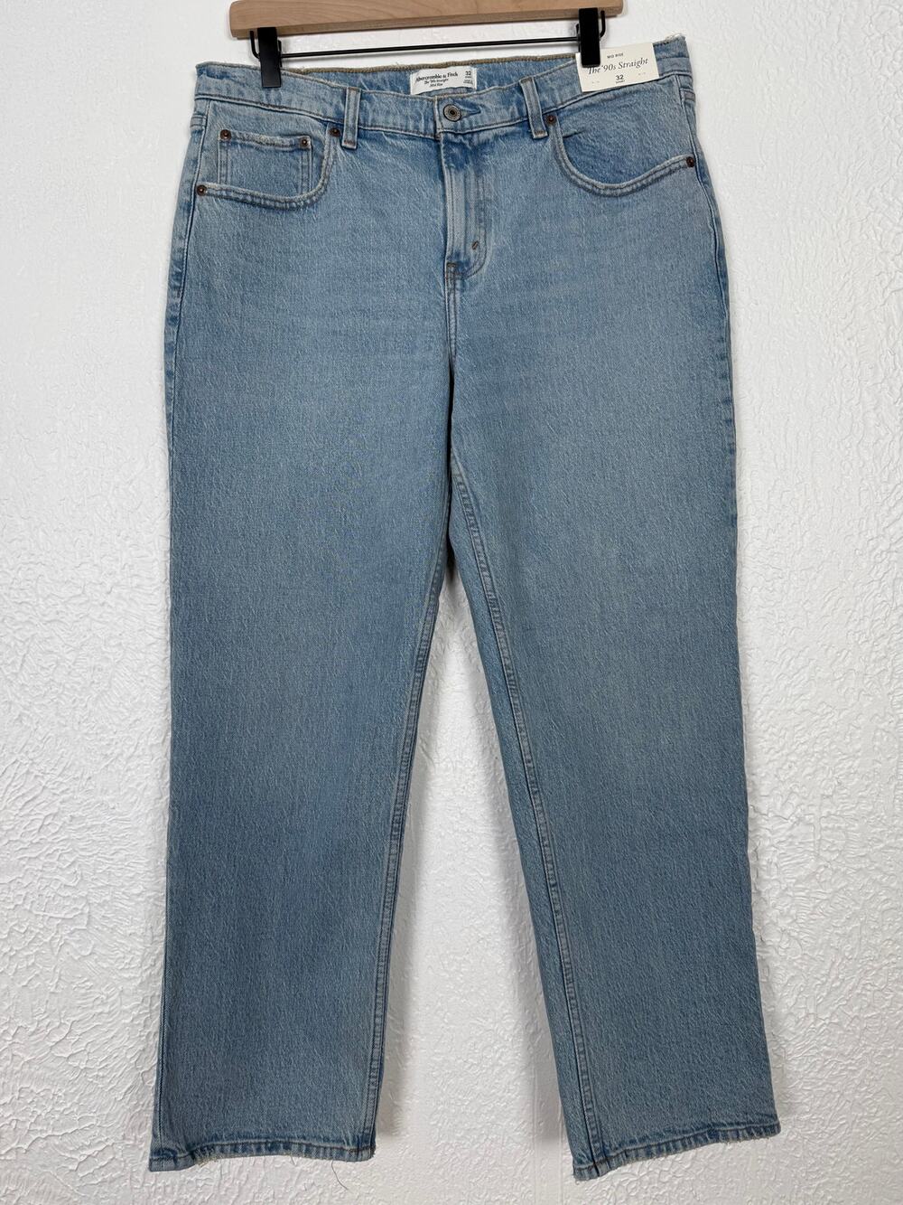 Abercrombie & Fitch 90s Straight Mid Rise Jeans Size 32 Short NWT